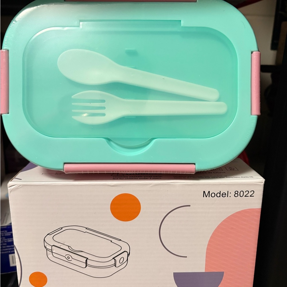 Mint Green Lunch Box with Utensils